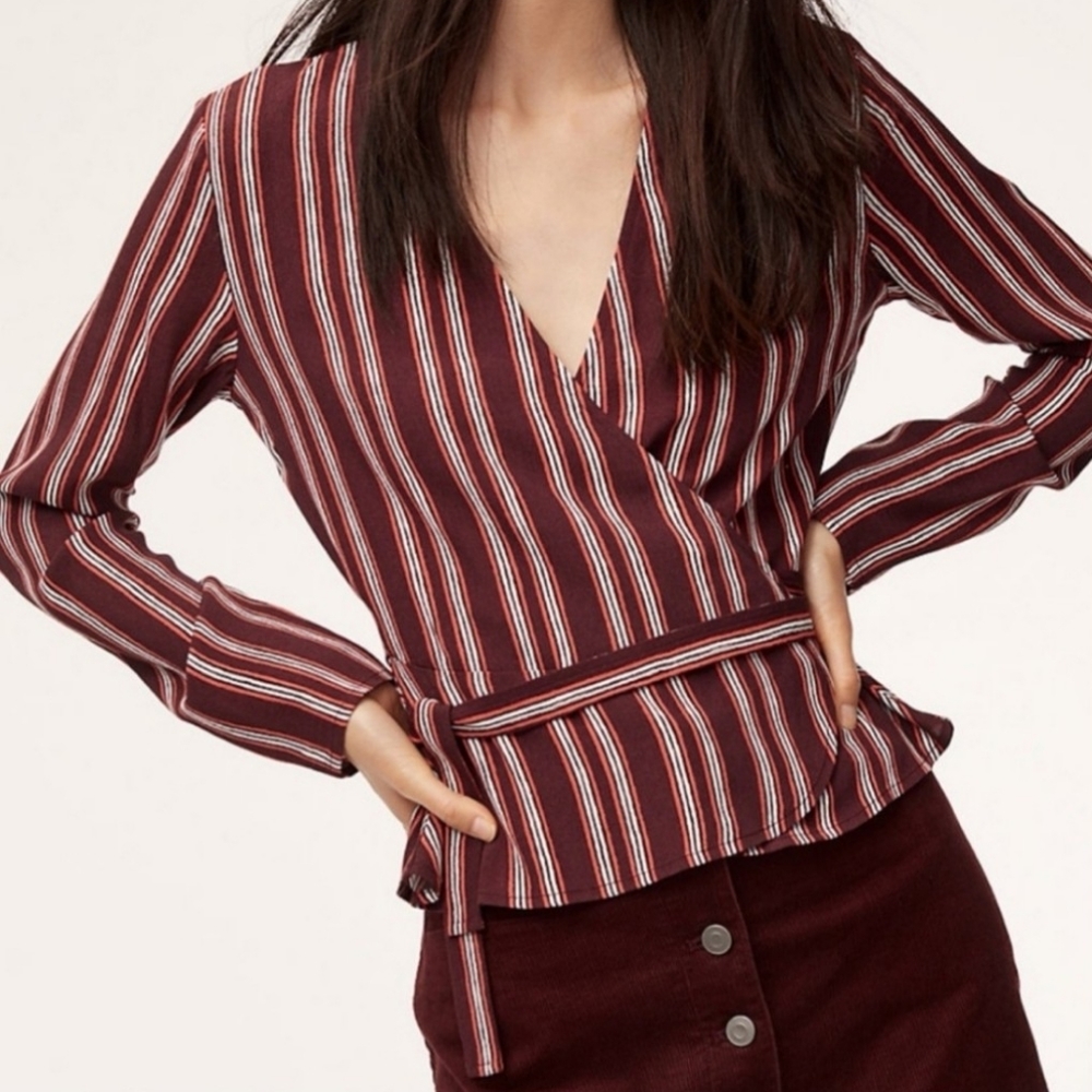 Aritzia Wilfred Free Shannon Tie Waist Blouse